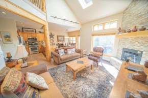 Starfire 1994 by SummitCove Lodging Keystone